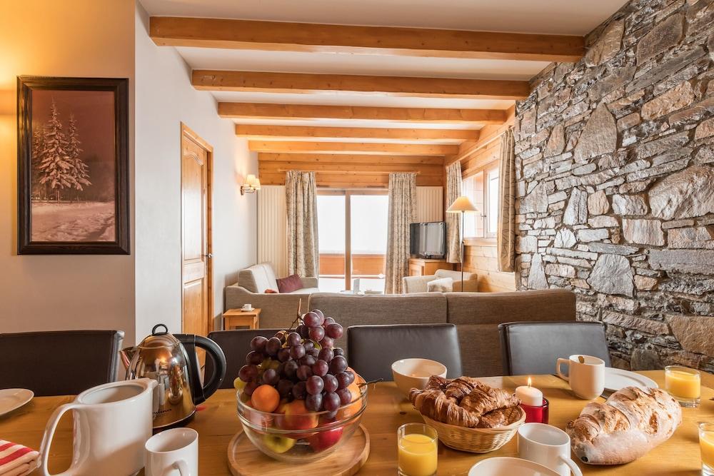 Résidence Pierre&Vacances Premium Les Hauts Bois La Plagne Esterno foto