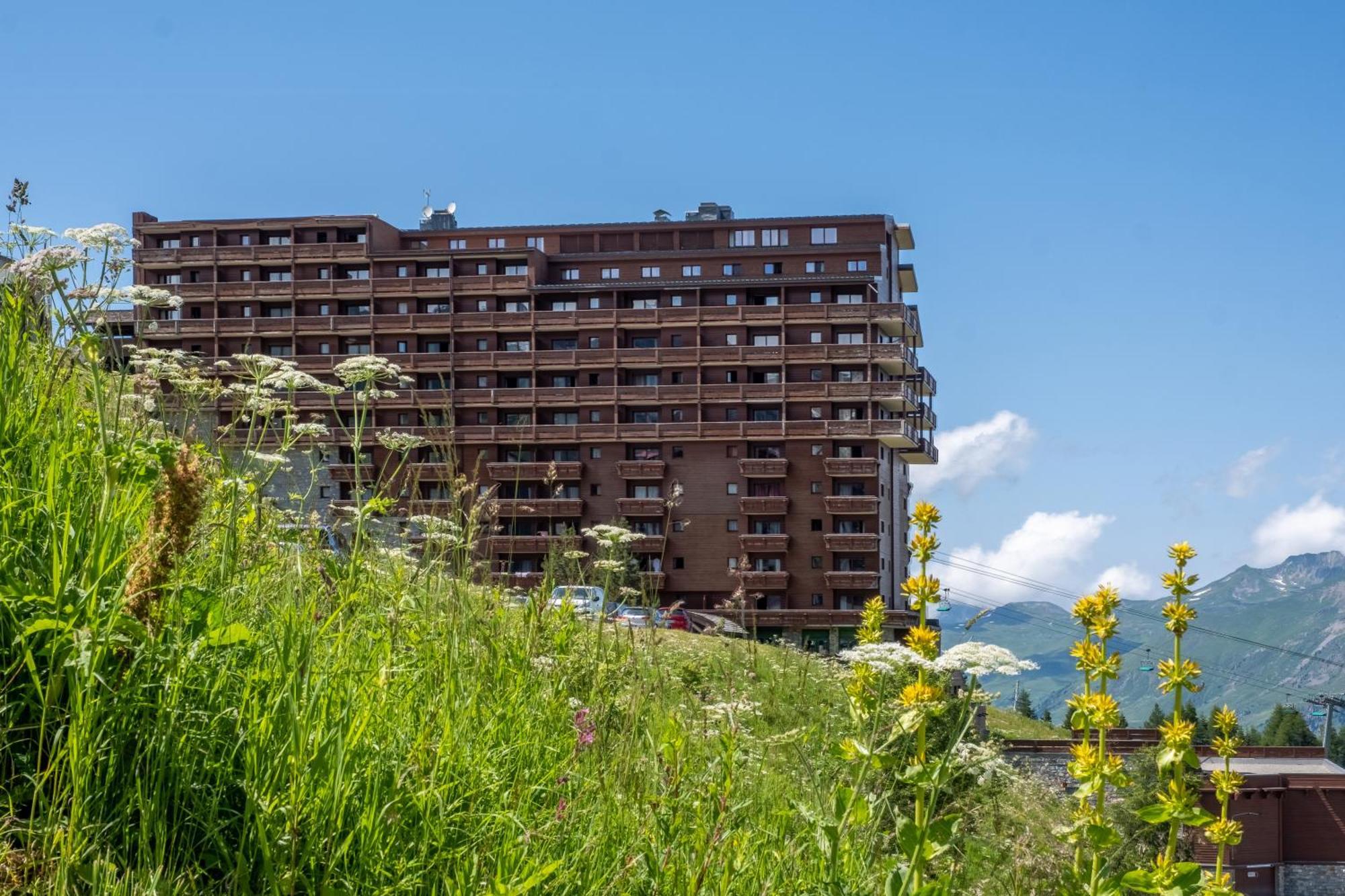 Résidence Pierre&Vacances Premium Les Hauts Bois La Plagne Esterno foto